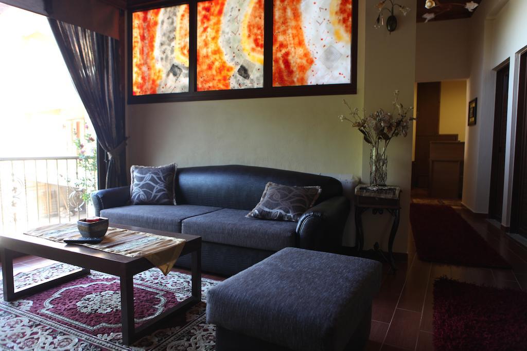 Appartement Xenonas Platia à Káto Loutrákion Extérieur photo